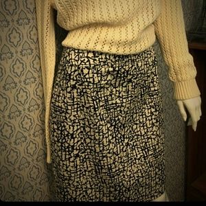 Super cute Valerie Bertinelli skirt