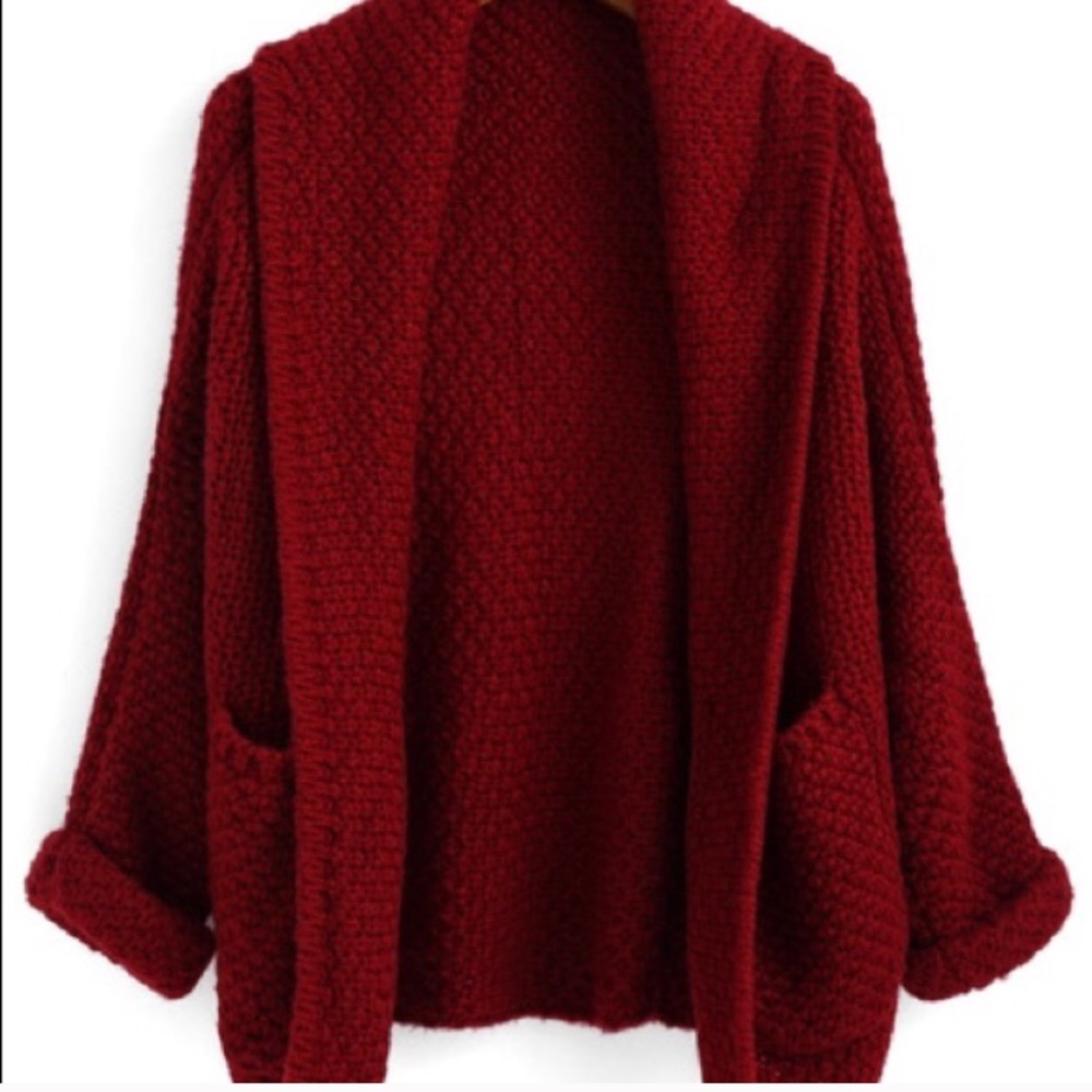 MAROON THICK CARDIGAN.