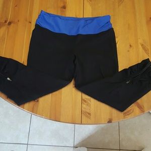 Yoga workout capri leggings
