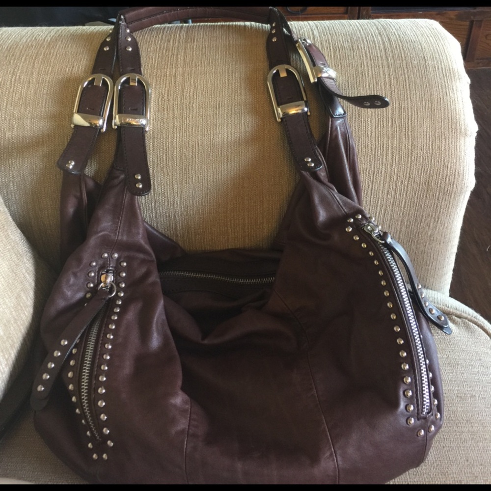 🌺B. MAKOWSKY LARGER HOBO SYLE BAG