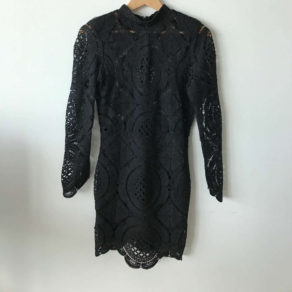 Large dress, no brand