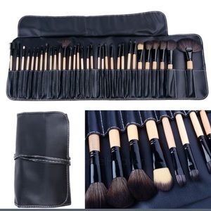 33pcs make up brushes with bag.