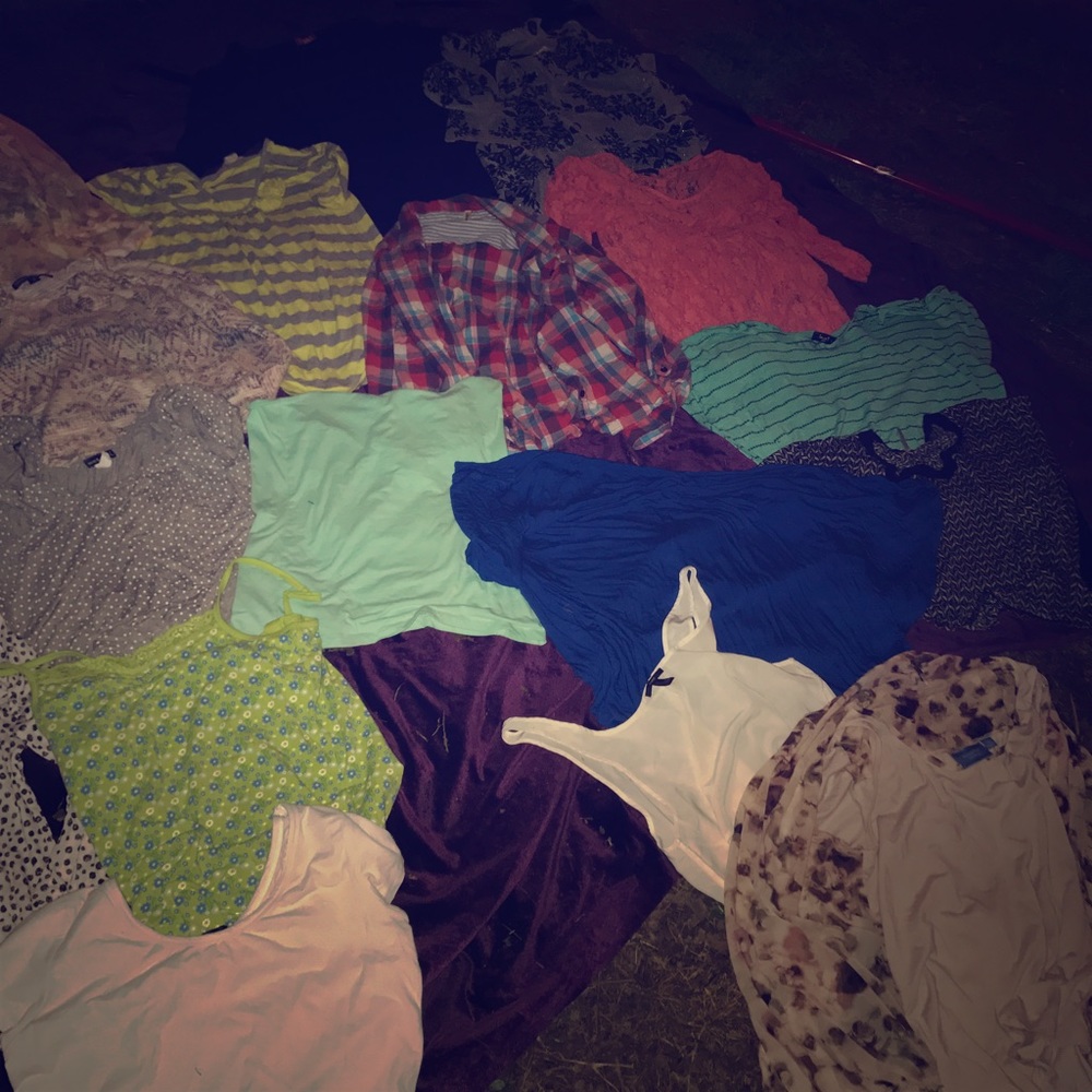 Huge Woman's size Med Lot