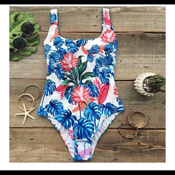 One Piece Swim Suit - Picture 3 of 4