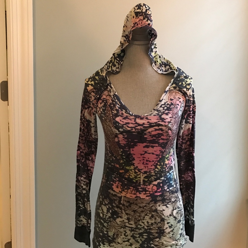 Hoodie w/ pink rhinestone wings embellishment