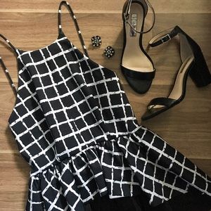 Tobi High neck checkered top