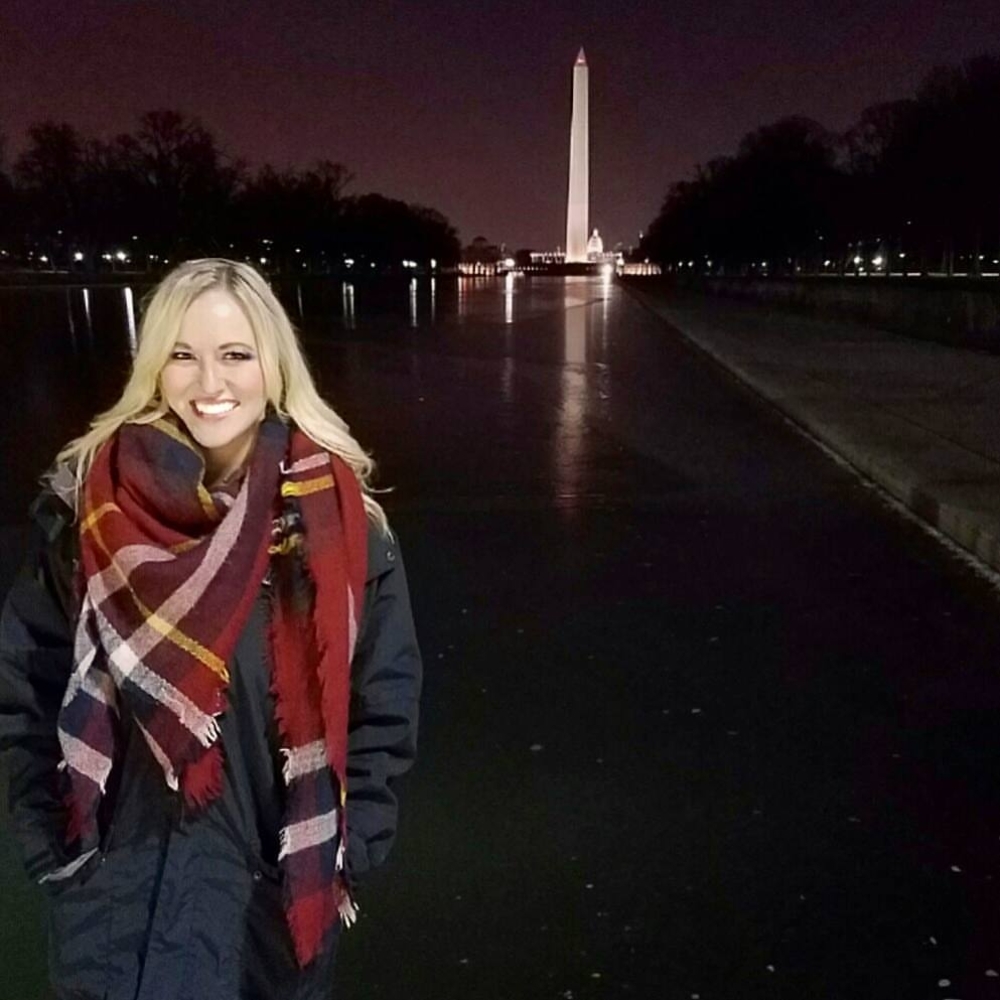 Meet your Posher, Lindy