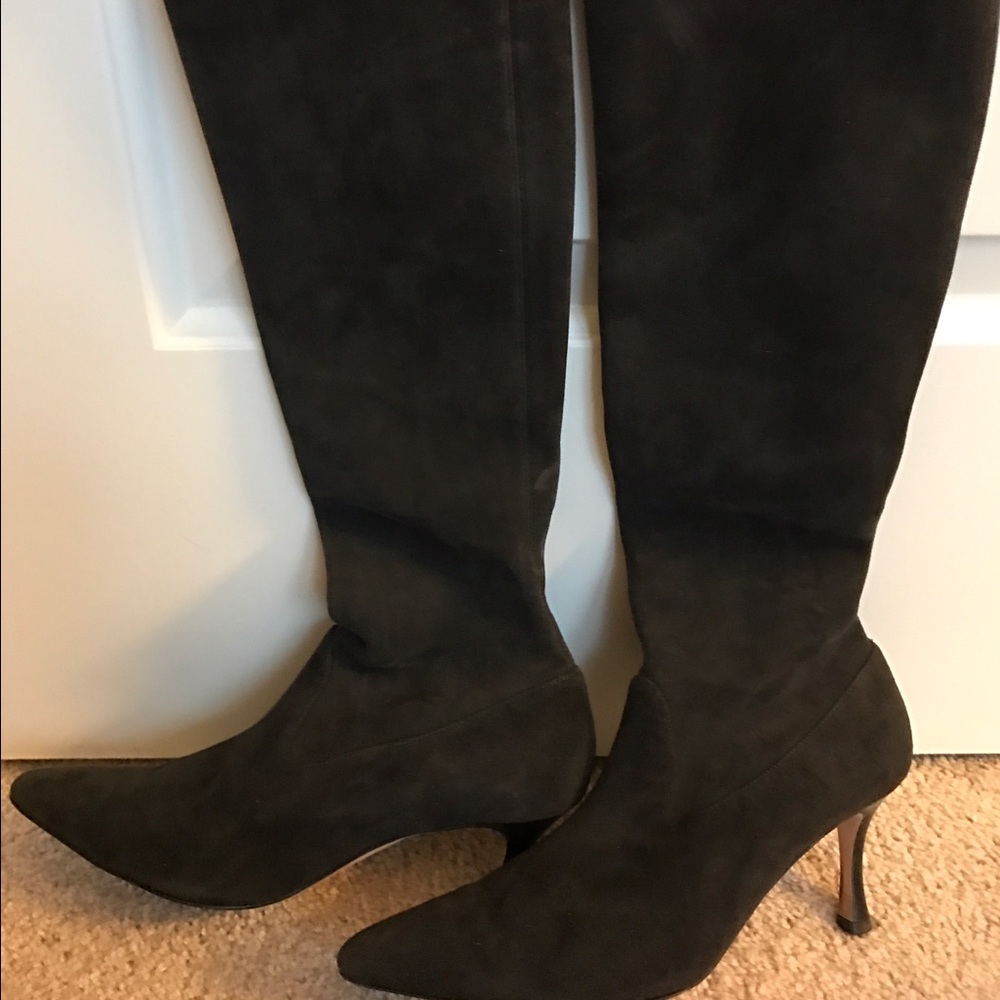 Manolo blahnik suede black boots