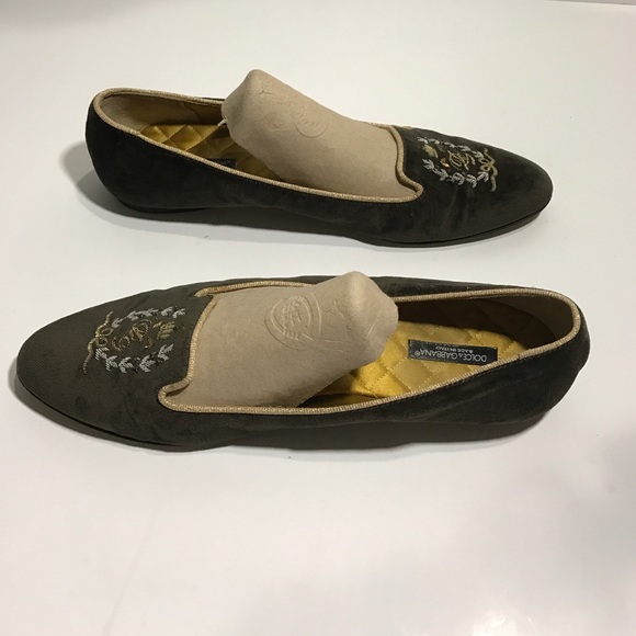 Dolce & Gabbana Brown Velvet Flats - Picture 3 of 8