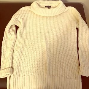 White turtleneck sweater