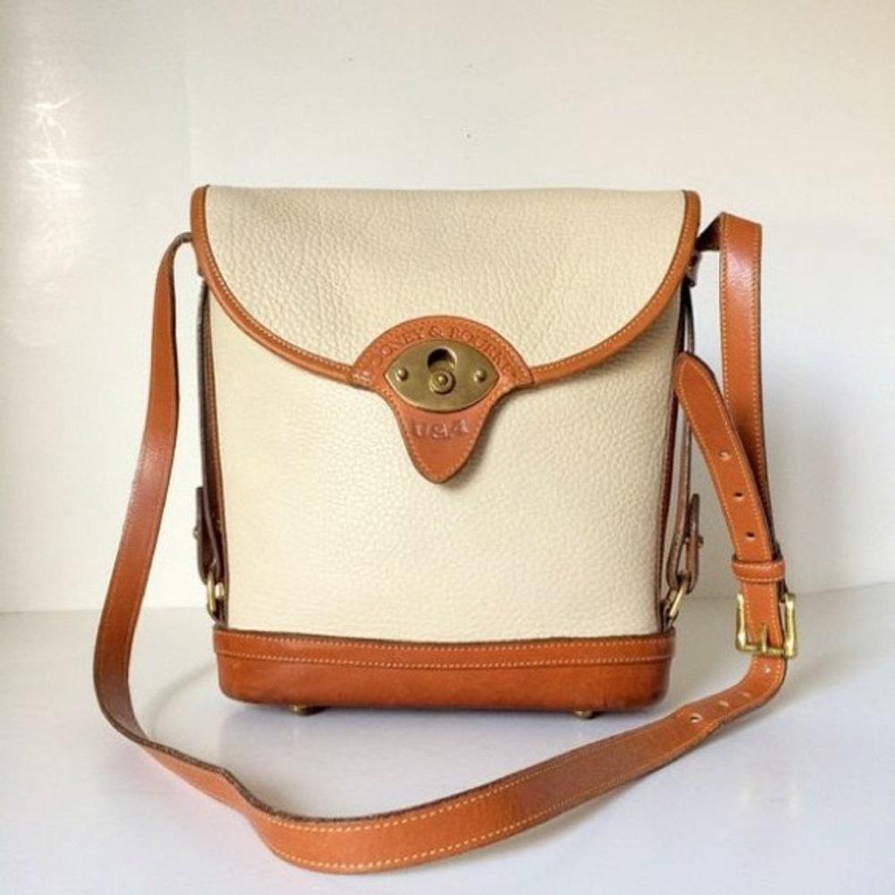 Vintage Dooney & Bourke Spectator bag, cream