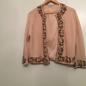 Cashmere cardigan with detailed beadings