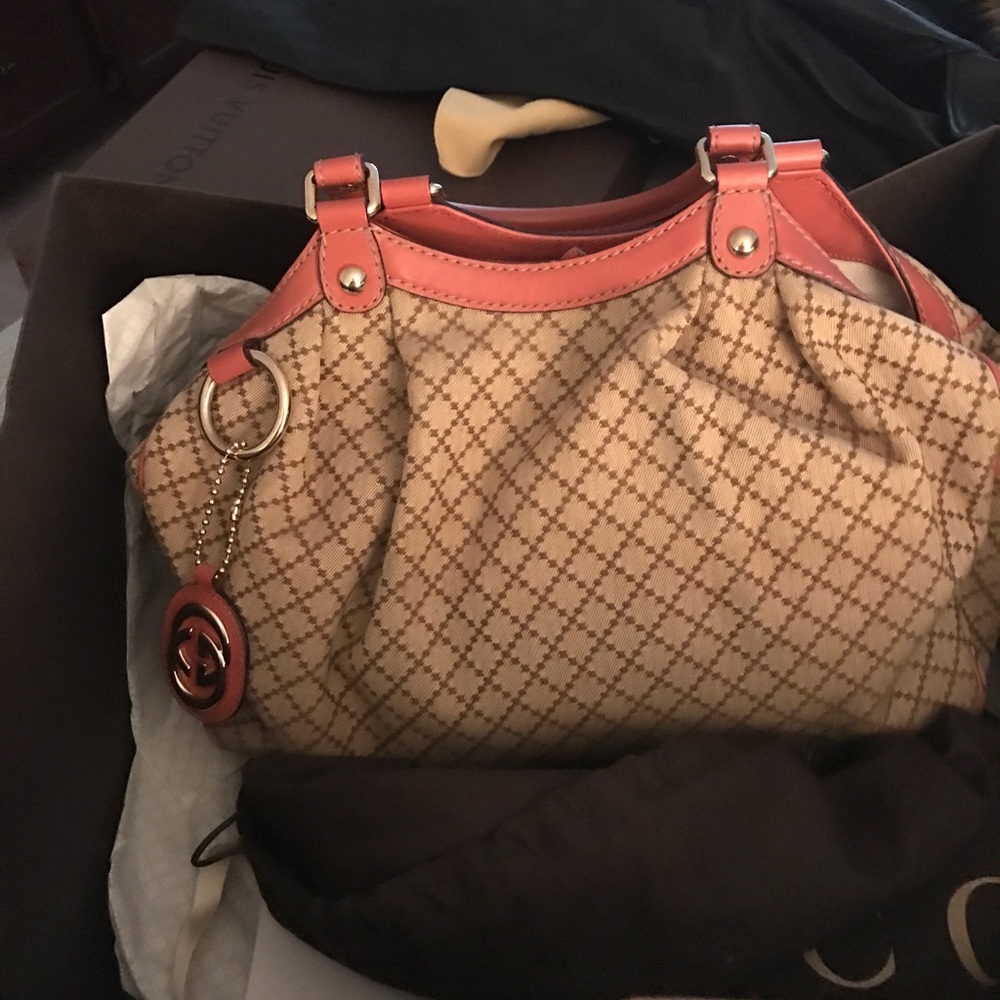 Gucci bag gently used