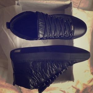 Mens belenciagas Brand New