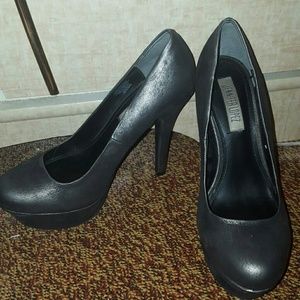 Jennifer Lopez heels