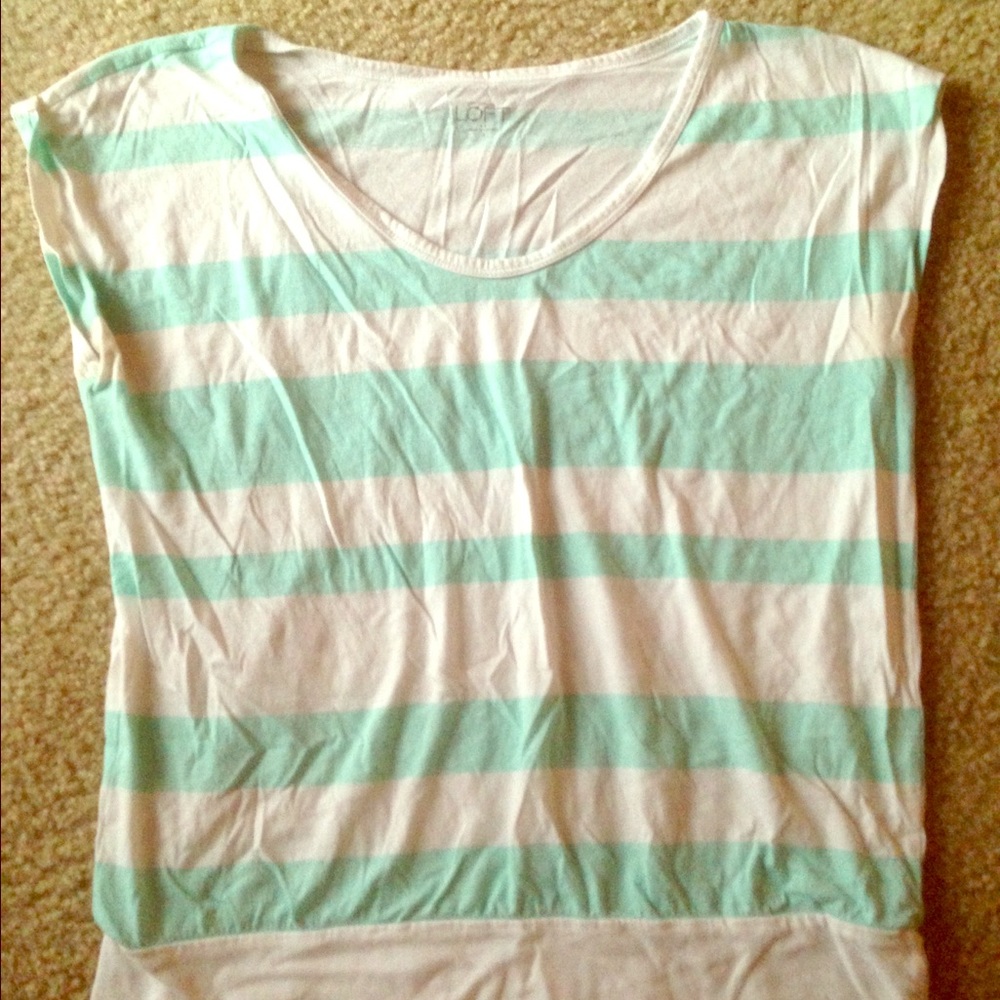 LAST CHANCE! Loft T shirt mint