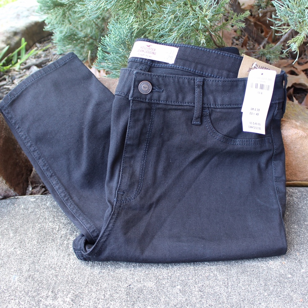 NWT Hollister Black Jean Legging styled Pants