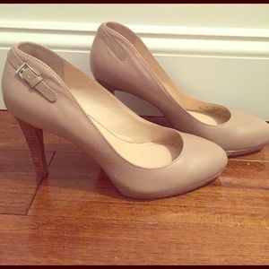 Franco Sarto leather heels