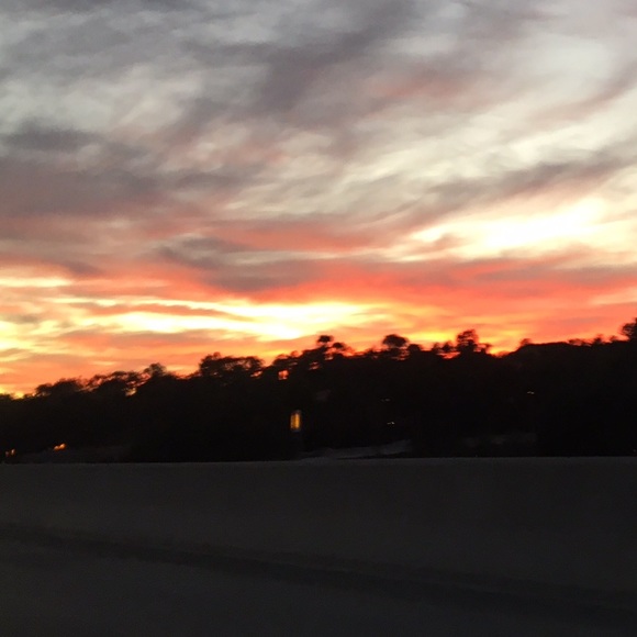 Meet your Posher, Beth - Picture 1 of 1