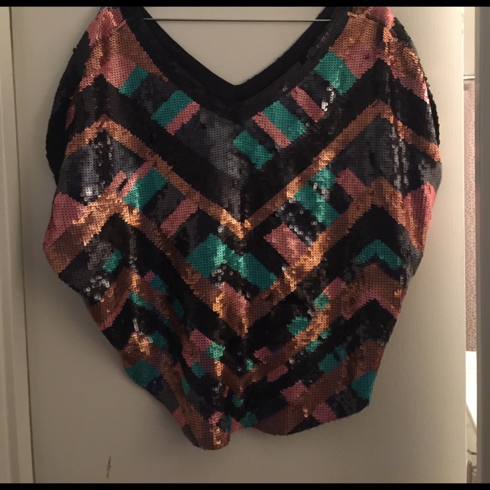 BCBG allover SEQUIN fancy evening top sz M/L