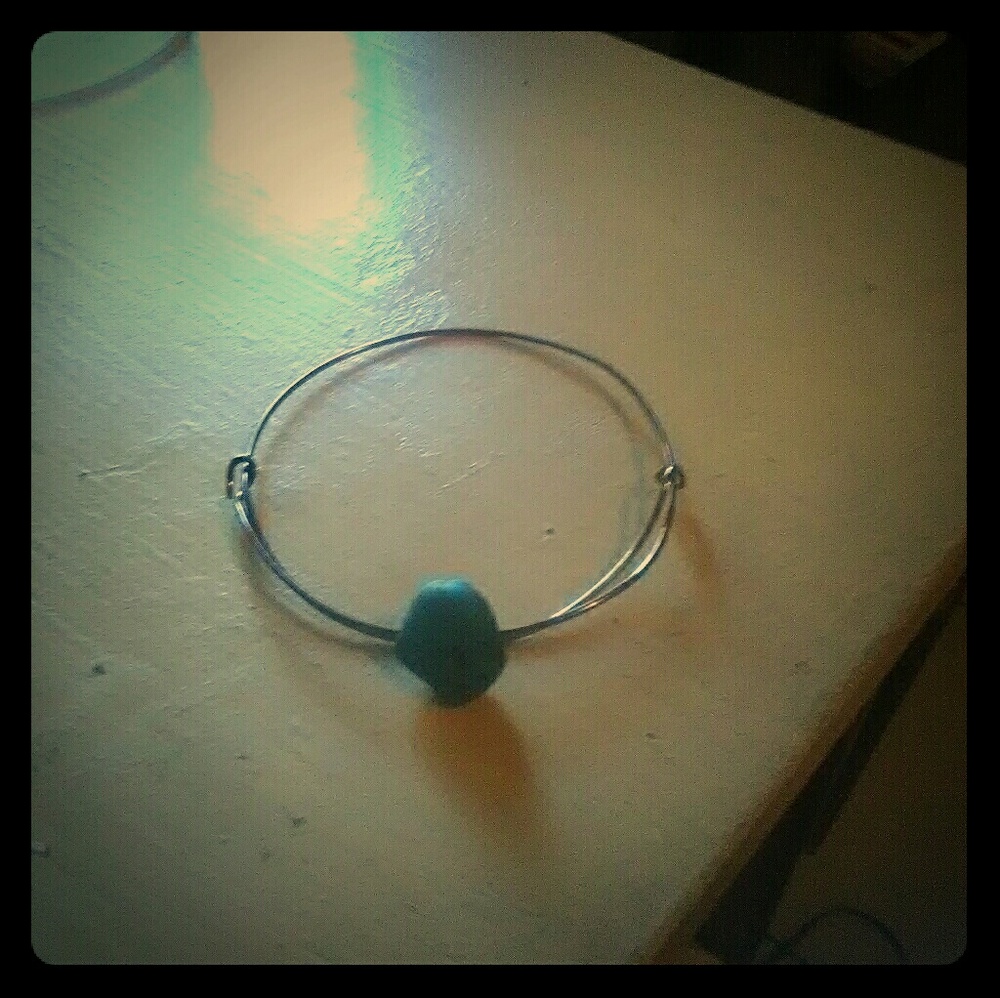 Turquoise? sizable bracelet.