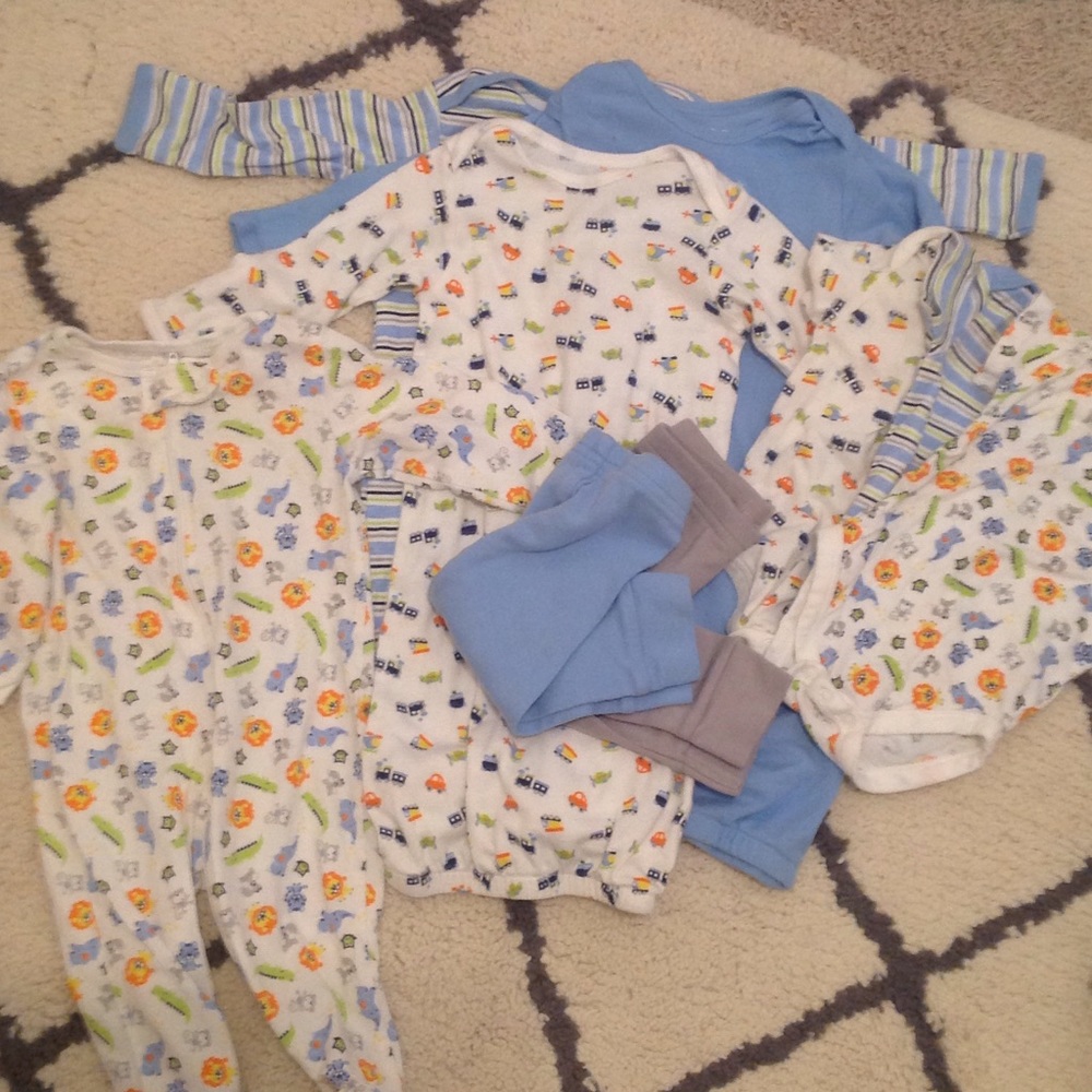 Garanimals playset baby clothes size 3-6 month