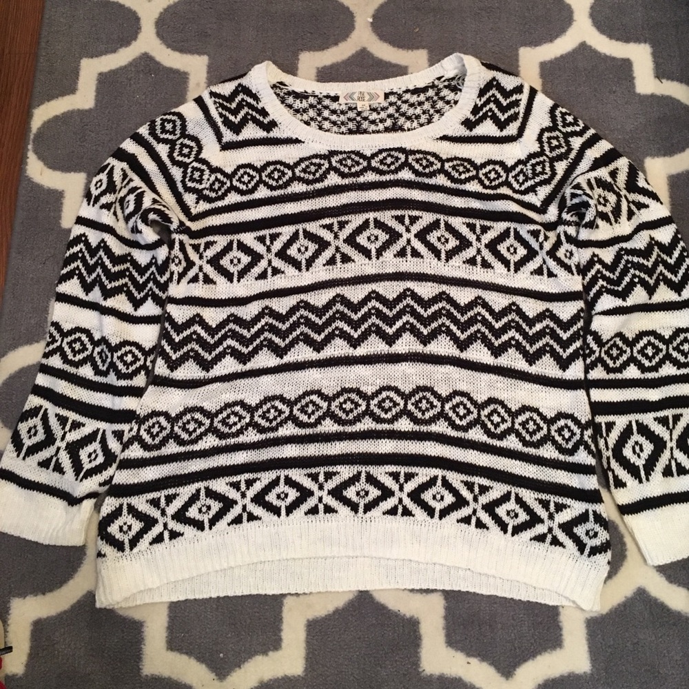 Cozy tribal print plus size sweater