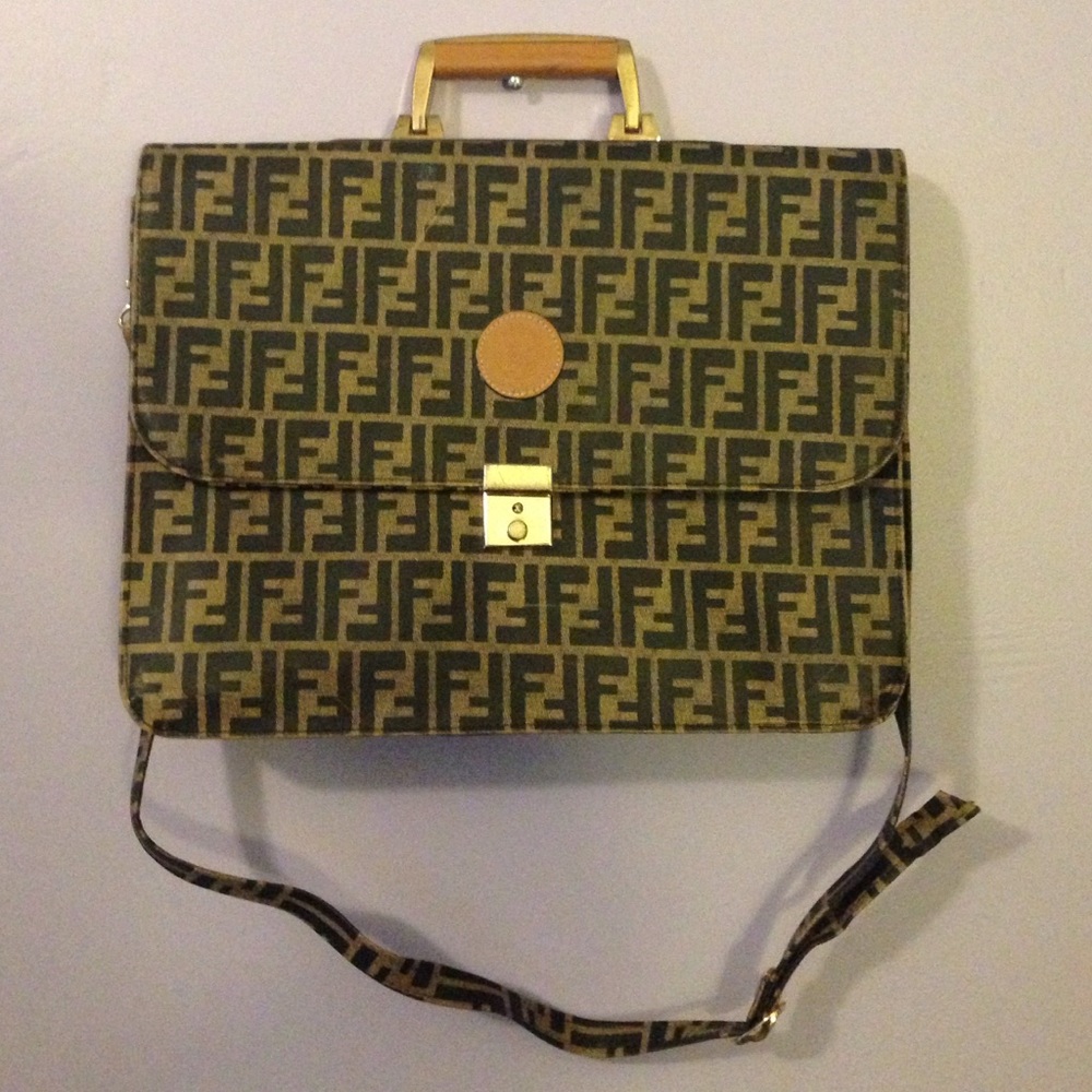 Fendi purse for sale!