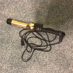 Hot tools curling iron-1 1/2"