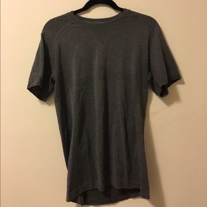 Lululemon Men's gray workout shirt