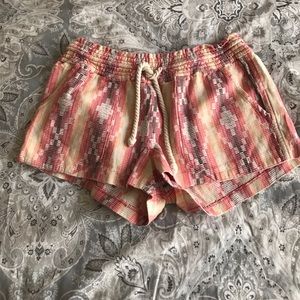 Roxy patterned shorts