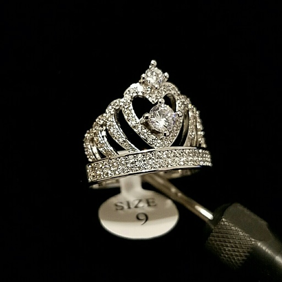 Ring Crown Heart Natural white sapphires - Picture 5 of 8