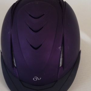 OVATION METALLIC SCHOOLER EQUESTRIAN HELMET