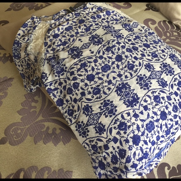 ASTR Blouse Size small - Picture 5 of 7