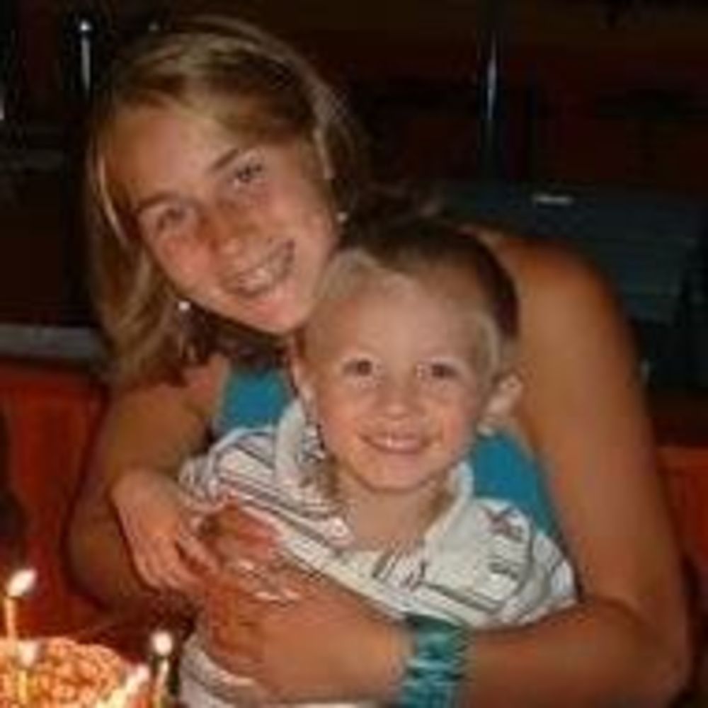 Meet your Posher, Damon