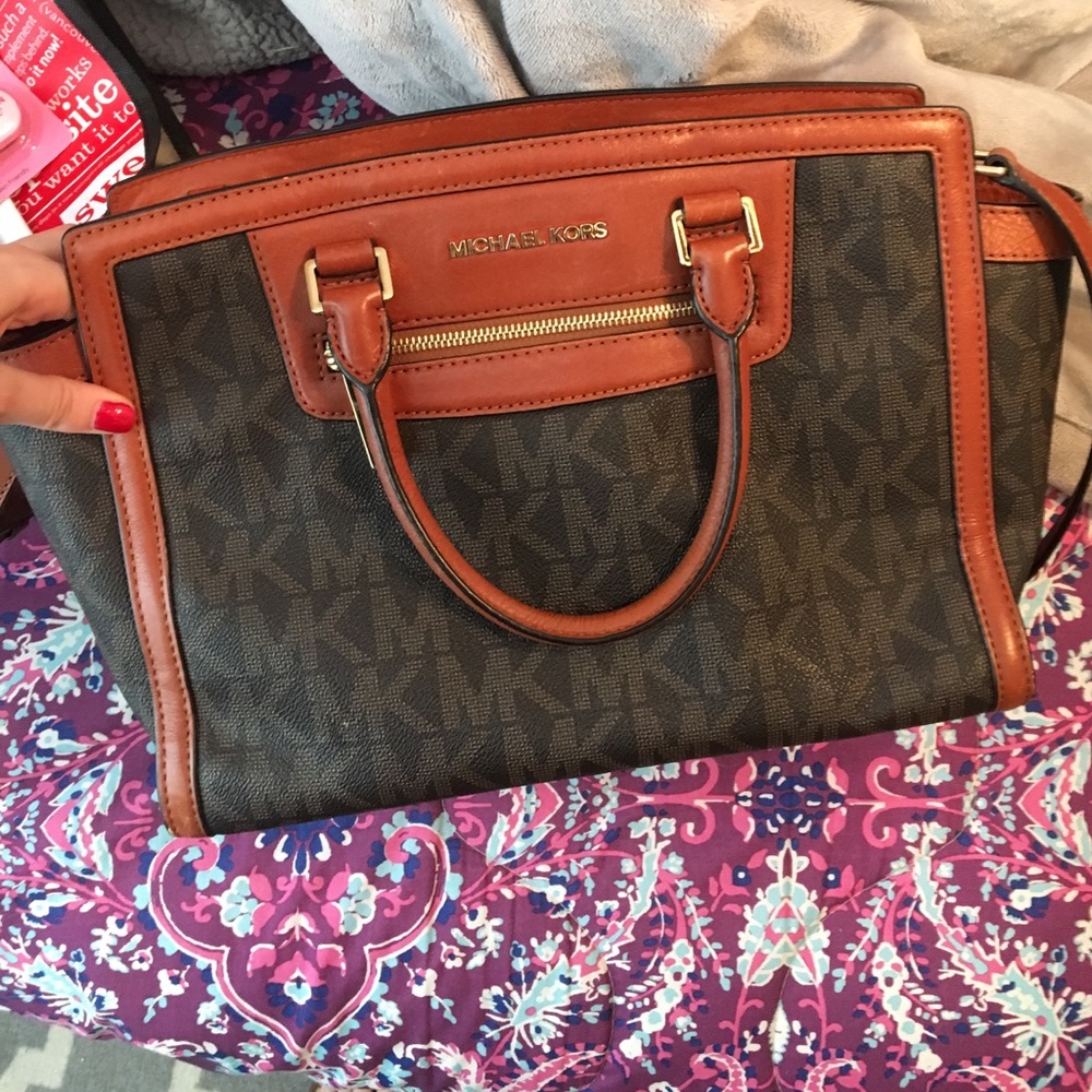 Michael Kors purse