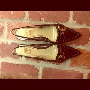 Circa Joan & David Comfort 360 Leather Slingback's