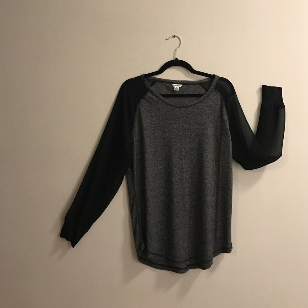 Calvin Klein Baseball Shirt w Sheer Sleeves