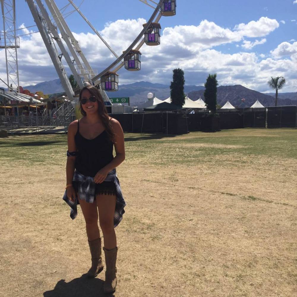 Meet your Posher, Julia