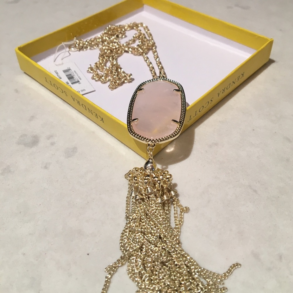 Kendra Scott Rayne necklace in gold