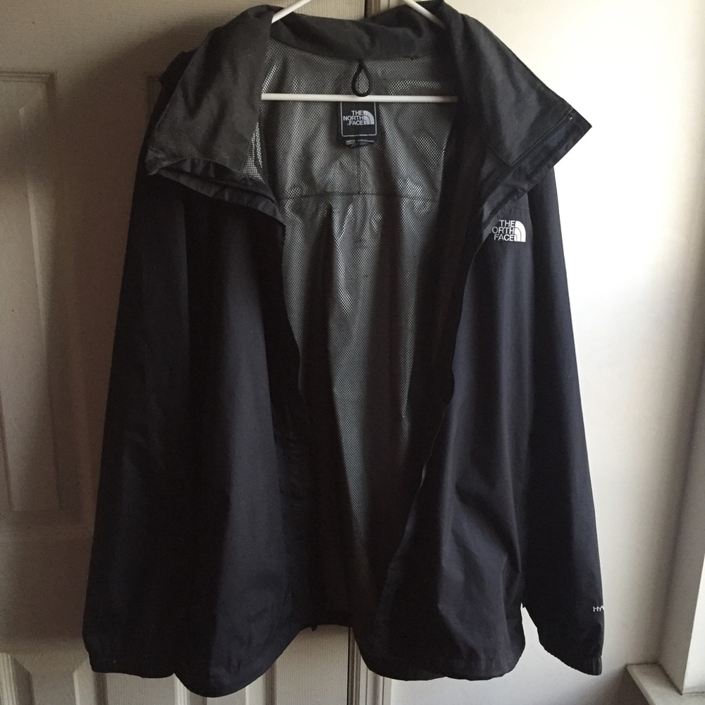*PRICE DROP* North Face Windbreaker