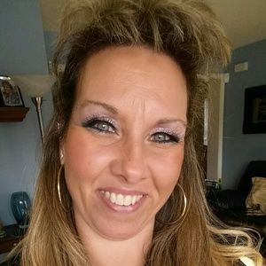 Meet your Posher, Heidi