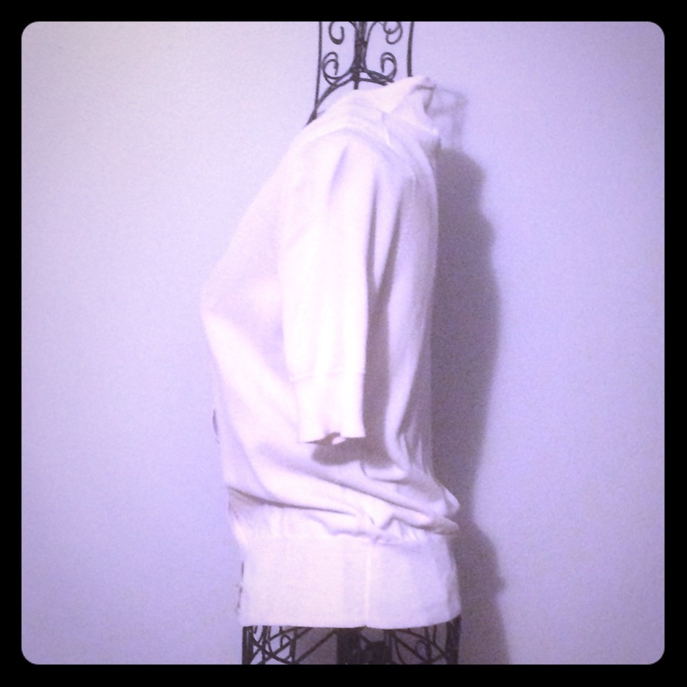 Classy Cream/white Cardigan.