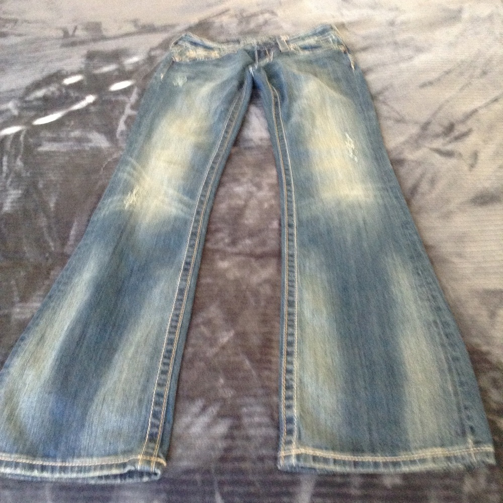Jeans - Picture 2 of 4
