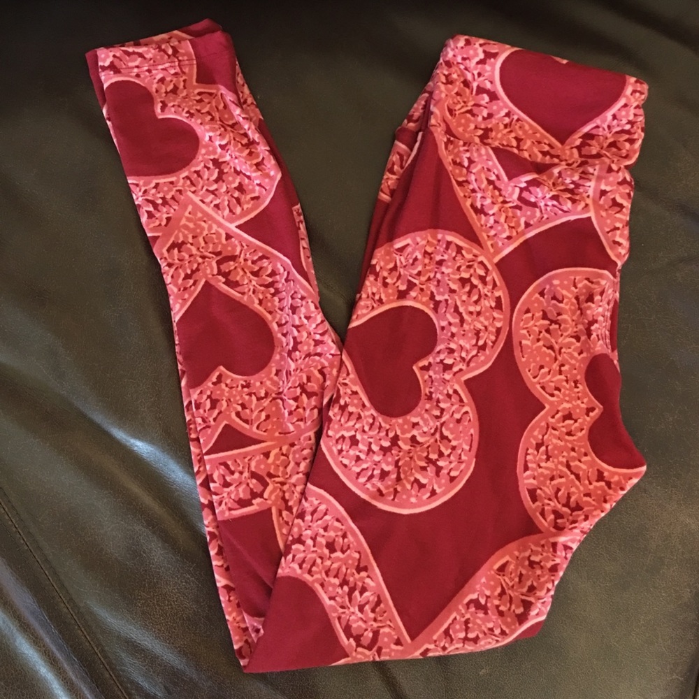 NWOT OS Lularoe Valentine Leggings