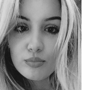 Meet your Posher, Pamela