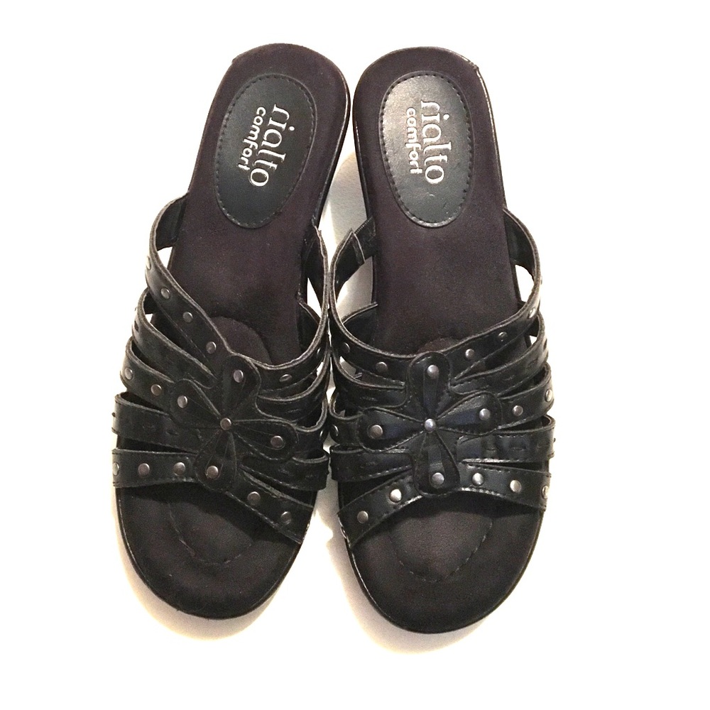 Price dropped!! Rialto comfort black sandals