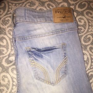 SOLD Hollister Skinny Jeans Size 1 Regular