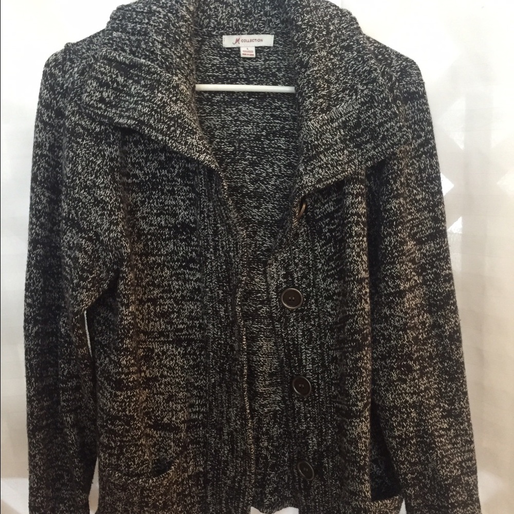 Black and white cozy Cardigan