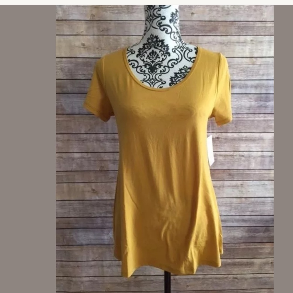 Lularoe Classic T Mustard Yellow S Small